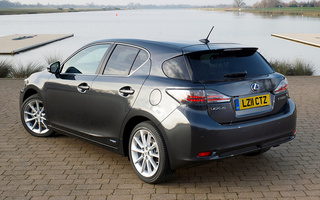 Lexus CT Hybrid (2010) UK (#68560)