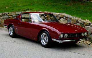 Ferrari 330 GT Coupe by Michelotti (1967) (#70073)