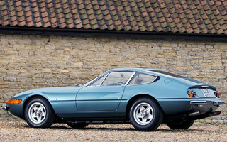 Ferrari 365 GTB/4 Daytona (1971) UK (#70434)