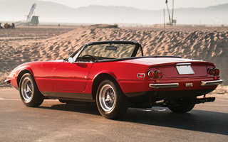 Ferrari 365 GTS/4 Daytona (1971) US (#70448)