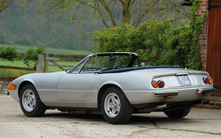 Ferrari 365 GTS/4 Daytona (1971) UK (#70453)