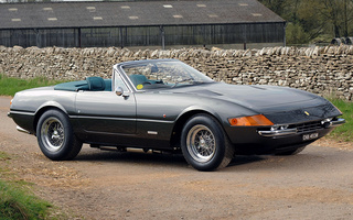 Ferrari 365 GTS/4 Daytona (1971) UK (#70454)