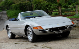 Ferrari 365 GTS/4 Daytona (1971) UK (#70456)