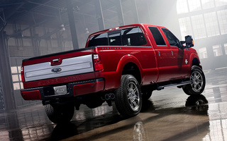 Ford F-250 Platinum Crew Cab (2013) (#7113)