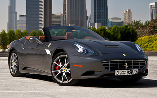 Ferrari California 30 (2012) US (#71280)