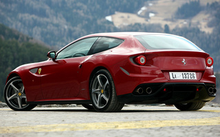 Ferrari FF (2011) (#71444)