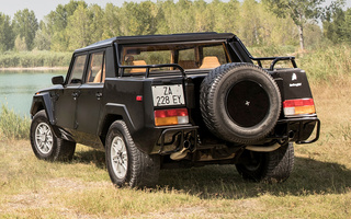 Lamborghini LM002 (1990) US (#72965)