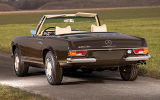 Mercedes-Benz 280 SL (1967) (#73438)