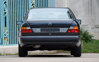 Mercedes-Benz 230 CE (1987) (#73630)