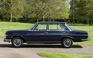 Mercedes-Benz 250 S (1965) UK (#73702)