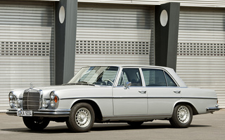 Mercedes-Benz 280 SEL (1968) (#73705)