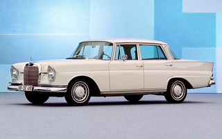 Mercedes-Benz 220 S (1959) (#74060)