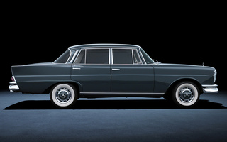 Mercedes-Benz 220 SE (1959) (#74061)