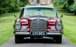 Mercedes-Benz 220 SE Coupe (1961) UK (#74078)