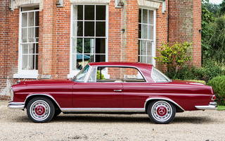 Mercedes-Benz 220 SE Coupe (1961) UK (#74079)