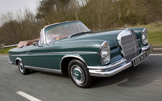 Mercedes-Benz 300 SE Cabriolet (1962) UK (#74143)