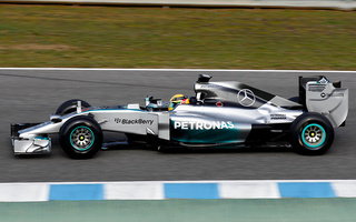 Mercedes-AMG F1 W05 Hybrid (2014) (#74238)