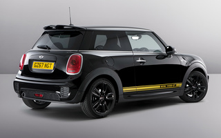 Mini Cooper 1499 GT 3-door (2017) UK (#74269)