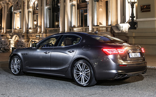 Maserati Ghibli GranLusso (2017) (#75093)