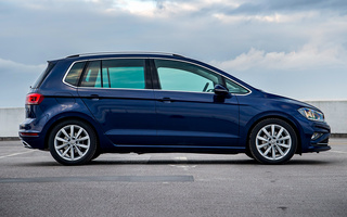 Volkswagen Golf SV (2018) UK (#76116)