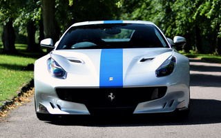 Ferrari F12tdf Tailor Made (2016) UK (#76174)