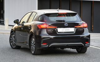 Lexus CT Hybrid (2018) ZA (#76261)