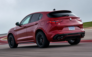 Alfa Romeo Stelvio Quadrifoglio (2018) US (#76708)