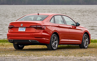 Volkswagen Jetta R-Line (2019) (#77429)