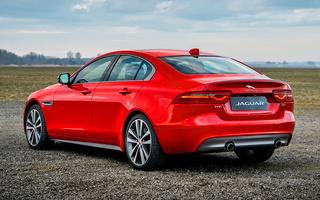 Jaguar XE 300 Sport (2018) (#77522)