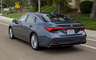 Toyota Avalon Hybrid (2019) (#77629)