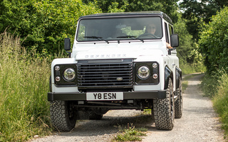 Land Rover Defender 90 Works V8 (2018) (#78532)