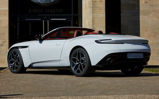 Q by Aston Martin DB11 V8 Volante Henley Royal Regatta (2018) UK (#78882)