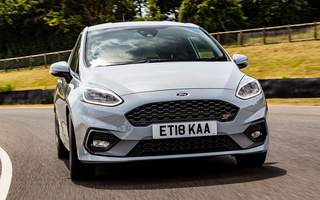 Ford Fiesta ST 3-door (2018) UK (#78977)