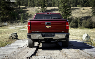 Chevrolet Silverado LTZ Crew Cab (2013) (#7901)