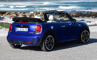 Mini Cooper S Convertible JCW Package (2018) ZA (#79025)