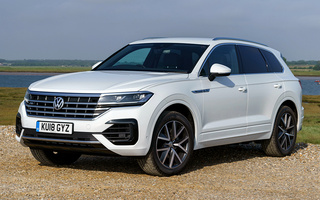 Volkswagen Touareg R-Line (2018) UK (#79105)