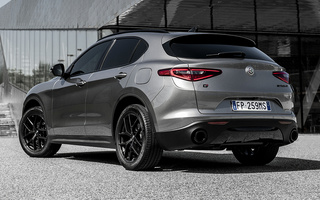 Alfa Romeo Stelvio B-Tech (2018) (#80294)