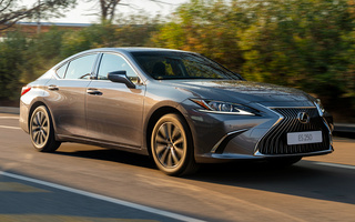 Lexus ES (2019) ZA (#80583)