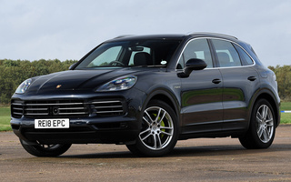 Porsche Cayenne E-Hybrid (2018) UK (#81619)