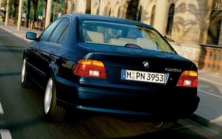 BMW 5 Series (2000) (#82349)