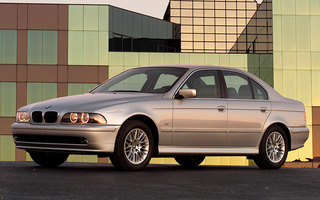BMW 5 Series (2001) US (#82480)