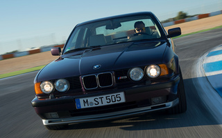 BMW M5 (1988) (#82655)