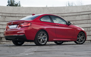 BMW M235i Coupe (2014) ZA (#84510)