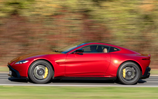 Aston Martin Vantage (2018) UK (#85039)