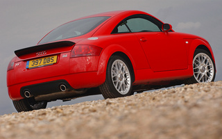 Audi TT Coupe (2003) UK (#86613)