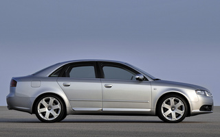 Audi S4 Sedan (2005) (#87116)
