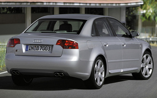 Audi S4 Sedan (2005) (#87117)