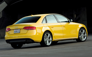 Audi S4 Sedan (2010) US (#87143)