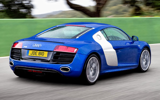 Audi R8 V10 Coupe (2009) UK (#87741)