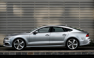 Audi A7 Sportback S line (2015) ZA (#87896)